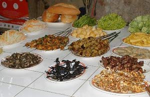 Các món ăn Việt Nam (Ảnh: neolog.com)